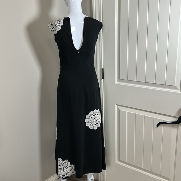 Tory Burch Dress Black Embroidered Lace Applique Resort Collection Sleeveless 0 - Picture 9 of 12